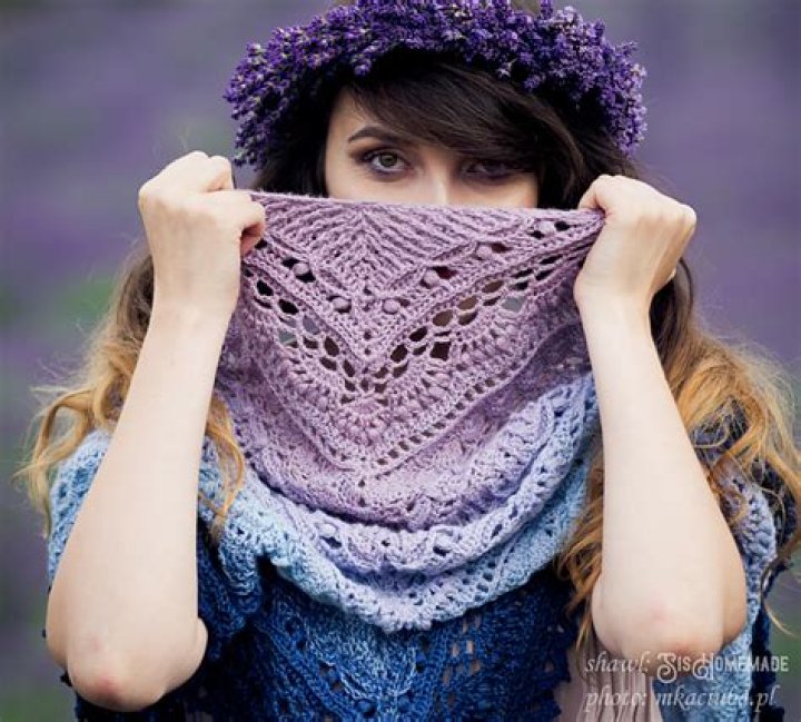 Allyana Shawl &mdash; SisHomemade