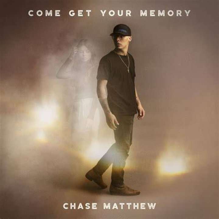 Chase Matthew Signs with Warner Music Nashville