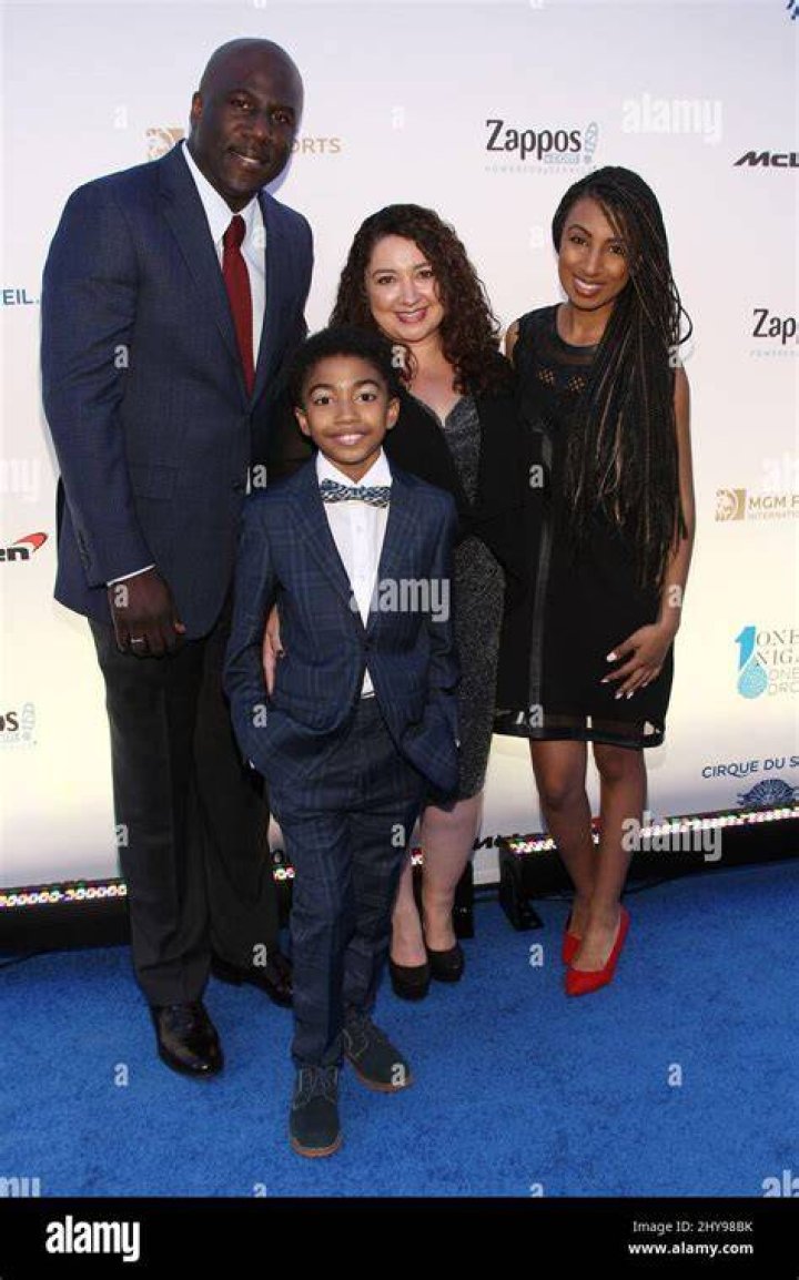 Cyndee Brown & Wild Child, 5 Facts About Miles Brown&rsquo;s Parents