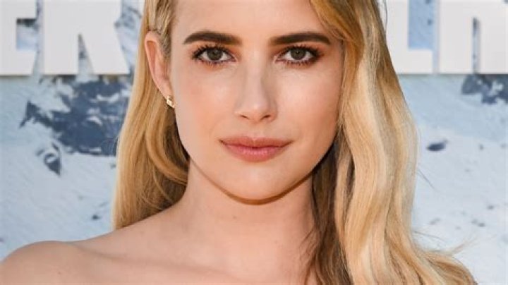 Emma Roberts' net worth, age, children, spouse, wedding, height