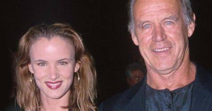 Geoffrey Lewis dead Juliette Lewis' father dies age 79 Mirror Online