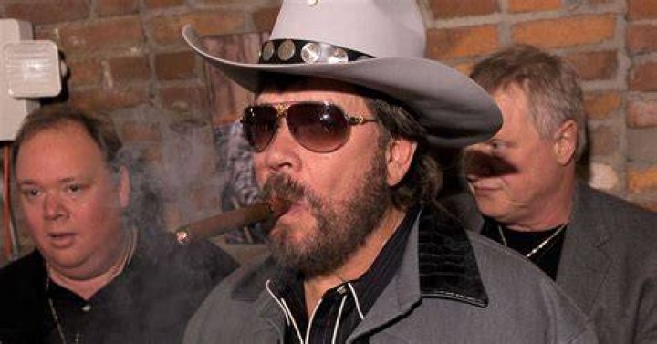 Hank Williams Jr. off MNF over ObamaHitler remark CBS News