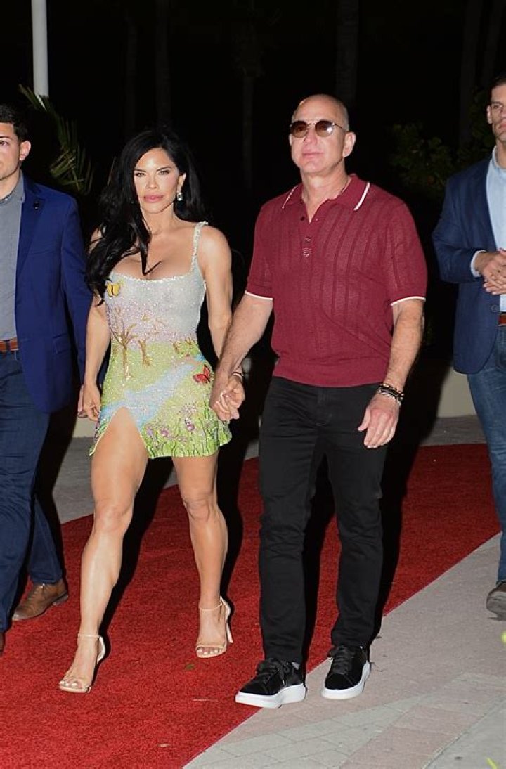 Jeff Bezos Girlfriend Lauren Sanchez Brother of Jeff Bezos&acirc;