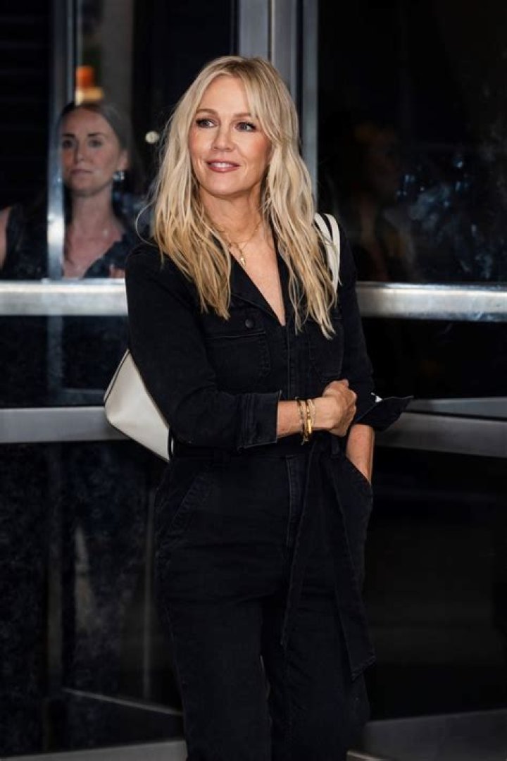 Jennie Garth Gets Candid About Saving Her Marriages To Third Husband