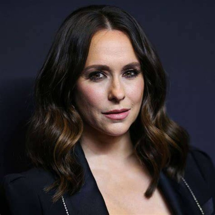 Jennifer Love Hewitt's Weight Gain Journey: Uncovering The Truths And Inspiring Transformations