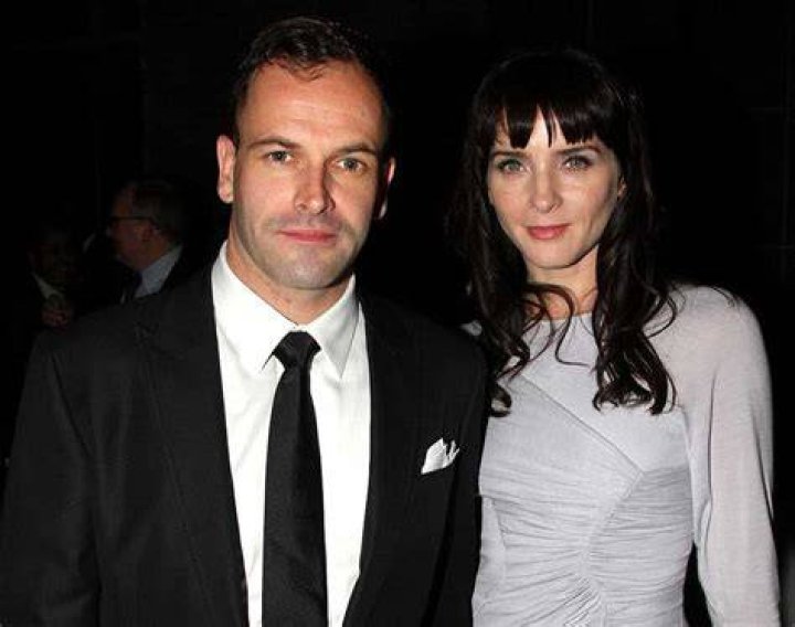 Jonny Lee Miller and his wife Michele Hicks list their Hollywood Hills