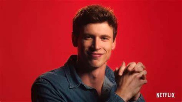 Josh Brubaker From The Circle Season 4's Age, Job & Instagram