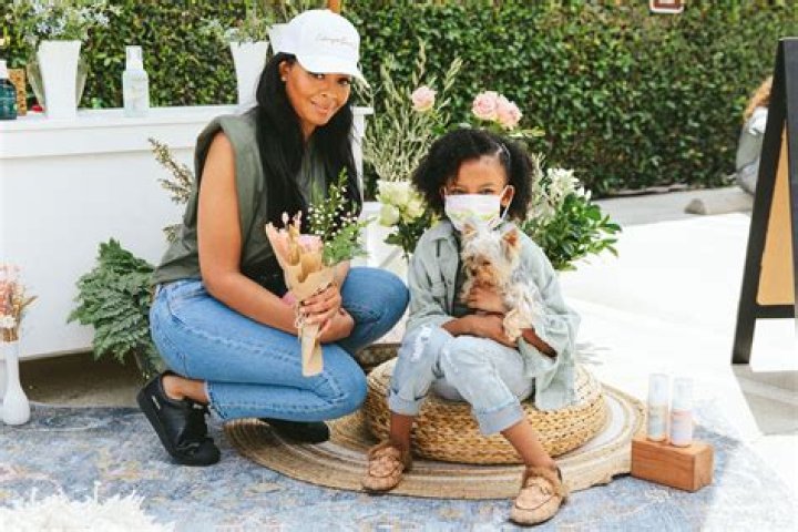 Kendra Wilkinson & Vanessa Simmons Celebrate Evereden's New Kid's Skin