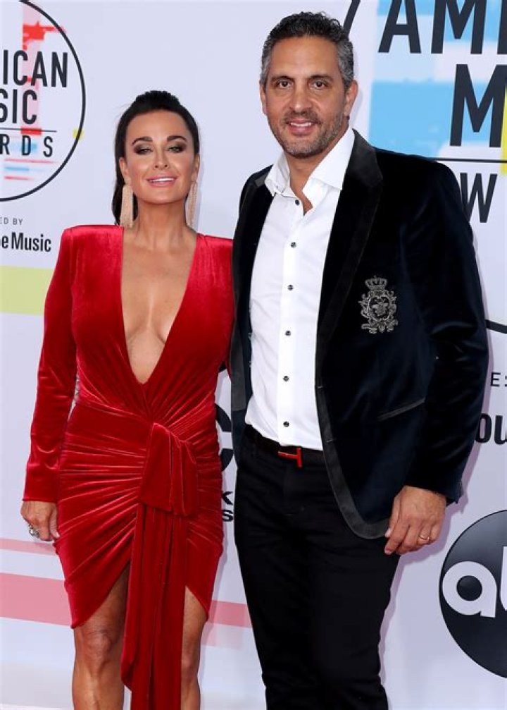 Kyle Richards and Mauricio Umansky Relist Their Timeless BelAir Home