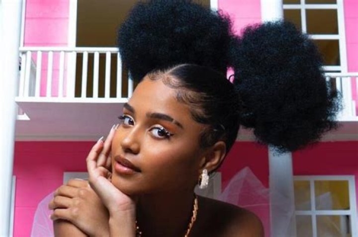 LISTEN &lsquo;Getting Late&rsquo; hitmaker Tyla opens up her international boss moves