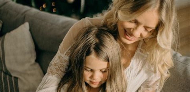 Madre e figlia costretta il sesso Alta california.
