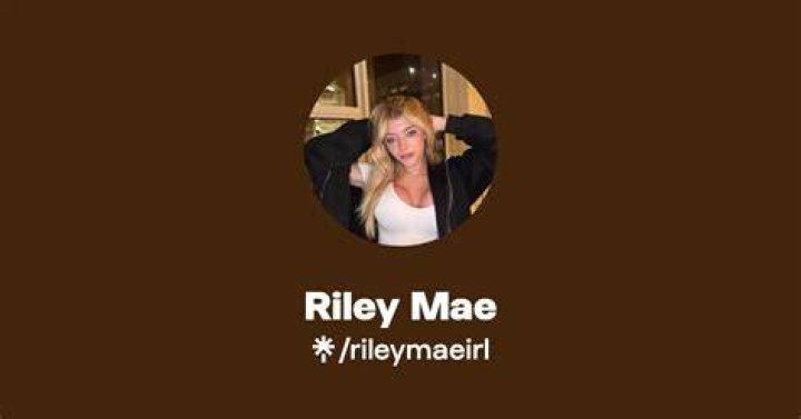 Riley Mae Onlyfans Leak Riley Mae Lewis 29