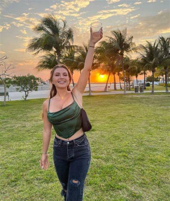Sofia Bevarly Wiki, Biography, Net Worth, Age, Boyfriend, and Social Life