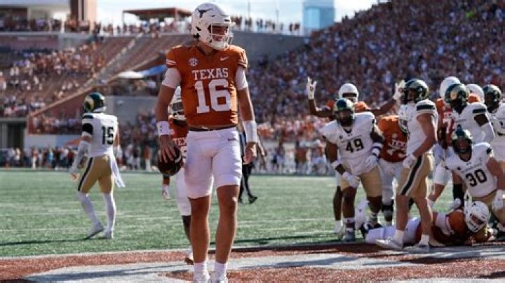 Texas&rsquo; tab for Arch Manning, Money in the Bag, and Oklahoma back to the