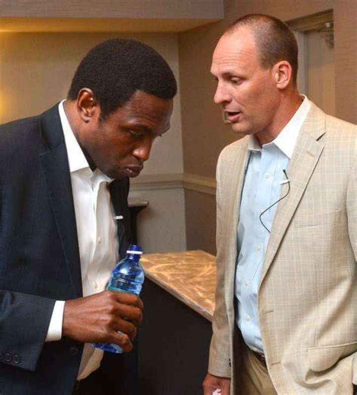 UA Hoops Coach Avery Johnson In Decatur Gallery