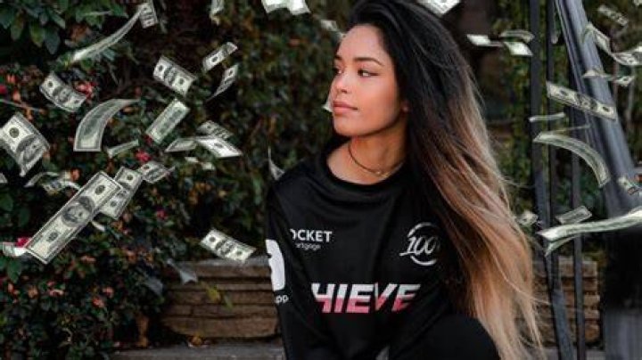 Valkyrae Net Worth 2023 Lady Geek