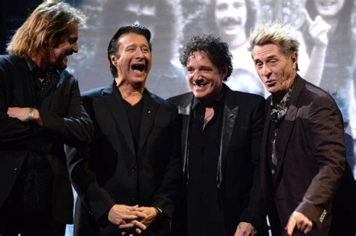 Who is Steve Perry's wife, and how many times has he been married