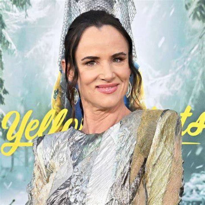 Yellowjackets star Juliette Lewis' father was a major Hollywood star